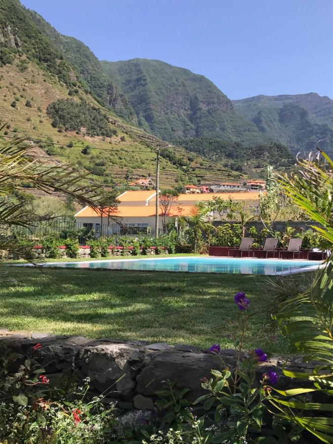 Casa Oliveira Esmeraldo - Guest Houses Sao Vicente  Bagian luar foto