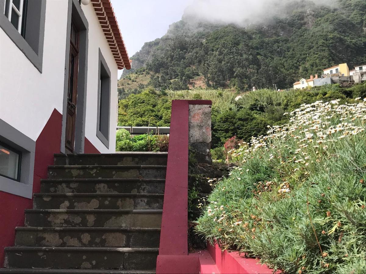 Casa Oliveira Esmeraldo - Guest Houses Sao Vicente  Bagian luar foto