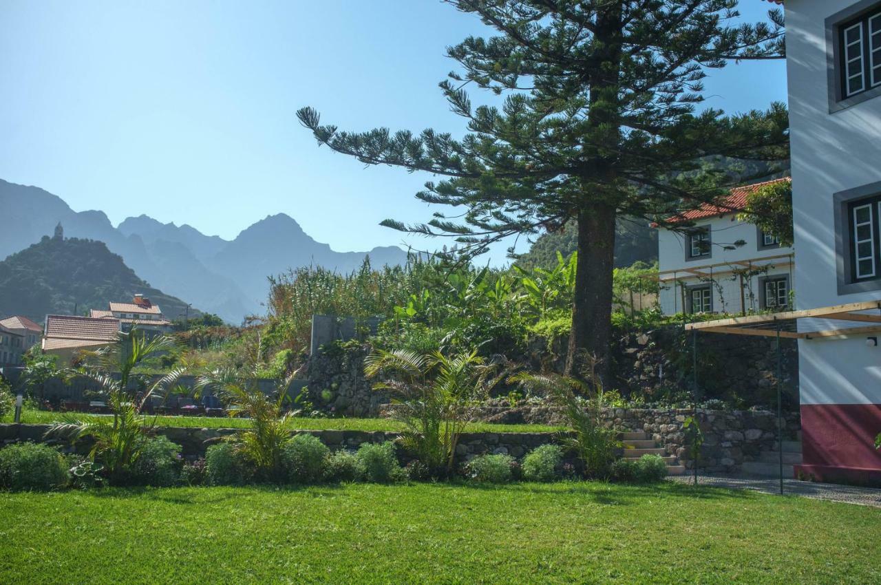 Casa Oliveira Esmeraldo - Guest Houses Sao Vicente  Bagian luar foto